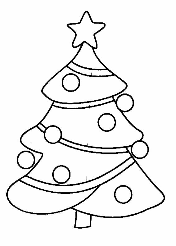 Scène de Noël avec un sapin décoré et des personnages joyeux