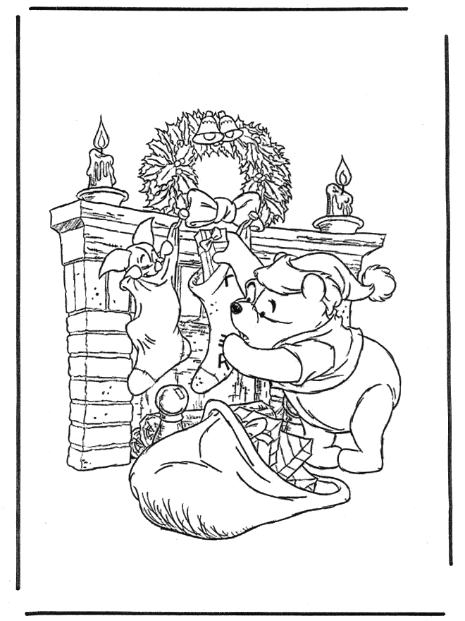 Scène de Noël avec un bonhomme de neige et des cadeaux sous un sapin