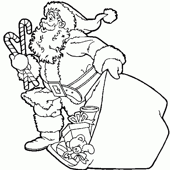 Scène de Noël avec un bonhomme de neige et un sapin décoré