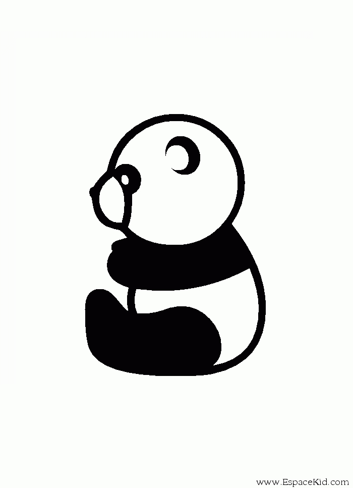 Un panda mignon se reposant dans un environnement naturel