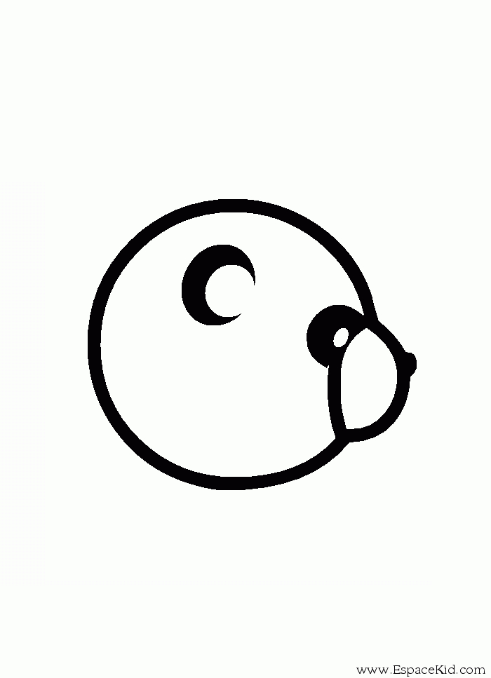 Un panda assis dans un environnement de bambous
