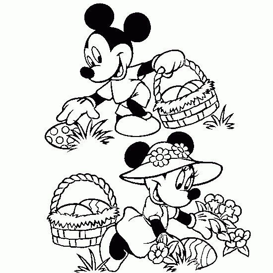 Lapins de Pâques entourés d'œufs colorés dans un jardin fleuri