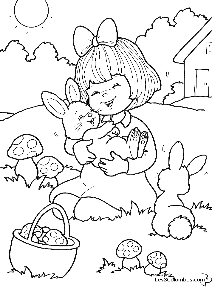 Scène de Pâques avec un lapin et des œufs colorés dans un jardin