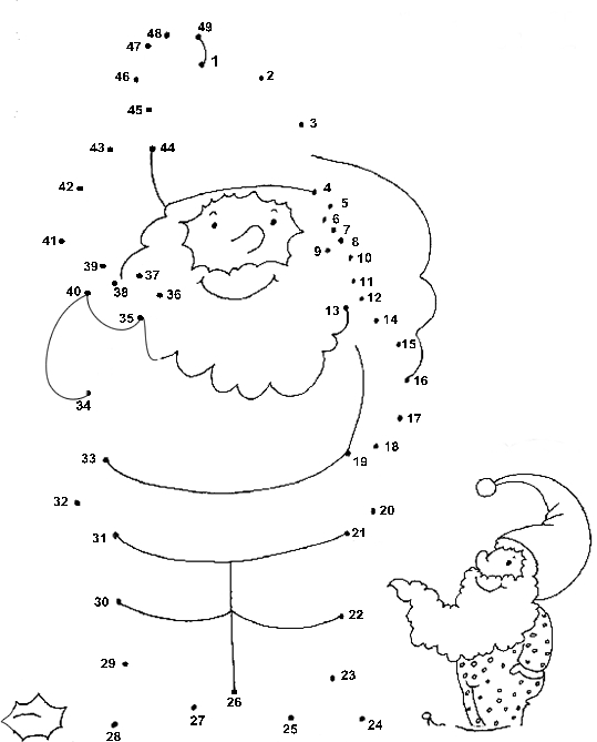 Le père Noël souriant avec son sac de jouets dans un paysage hivernal