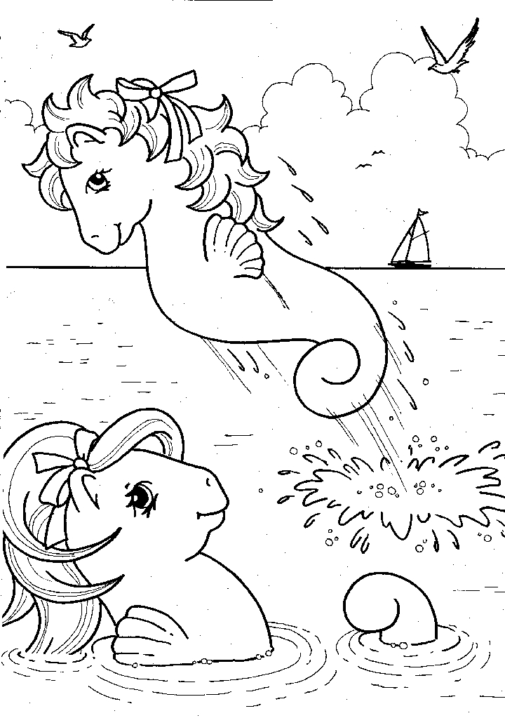 Petit poney joyeux dans un champ fleuri