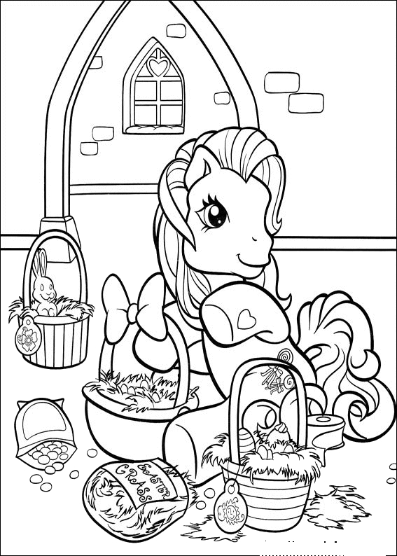 Petit poney aux grandes oreilles dans un décor pastoral