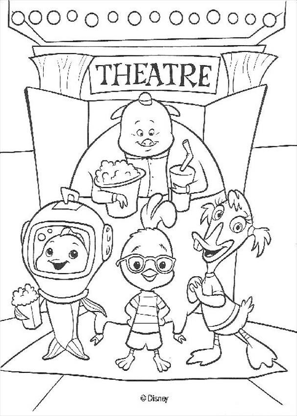 Coloriage d'un petit poulet de Chicken Little sous un ciel nuageux