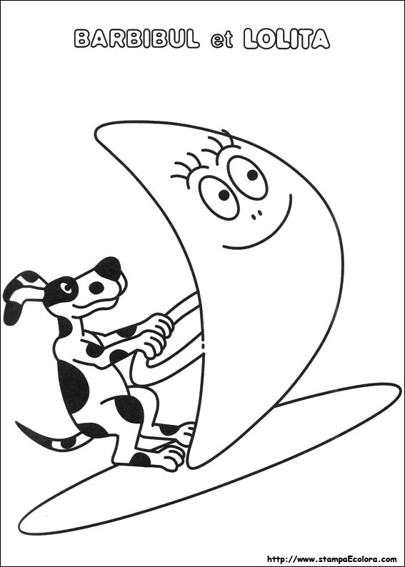 Un surfeur en action sur une planche à voile au bord de la mer