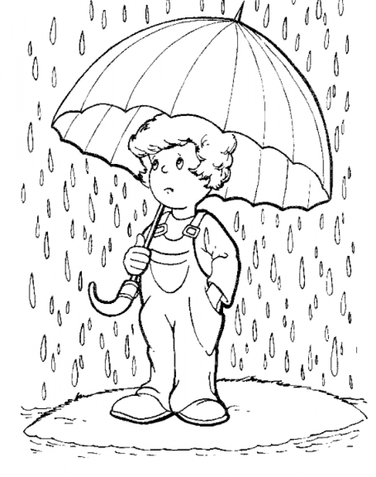 Un enfant jouant sous une pluie légère avec des parapluies colorés