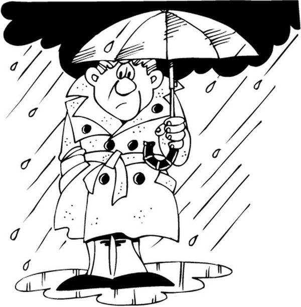 Un enfant joue sous la pluie avec un parapluie coloré