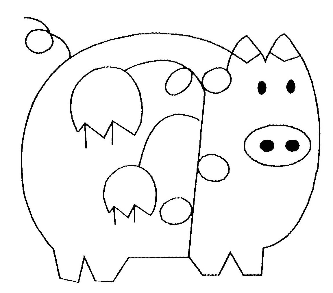 Porc joyeux se reposant dans un champ verdoyant