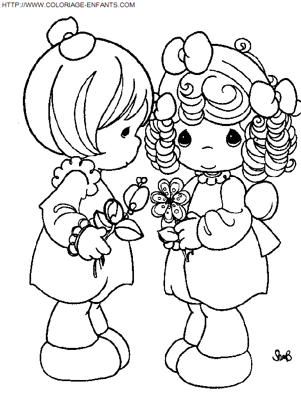 Coloriage de deux cœurs entrelacés avec des éléments romantiques