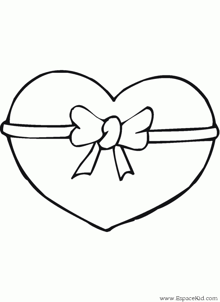 Coloriage de la Saint-Valentin avec des cœurs et des éléments romantiques