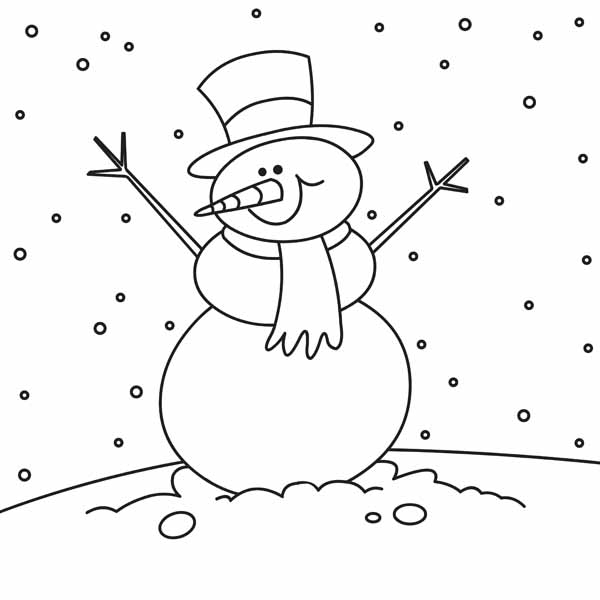 Un enfant joyeux s'amuse à construire un bonhomme de neige en hiver Un enfant joyeux s'amuse à construire un bonhomme de neige en hiver