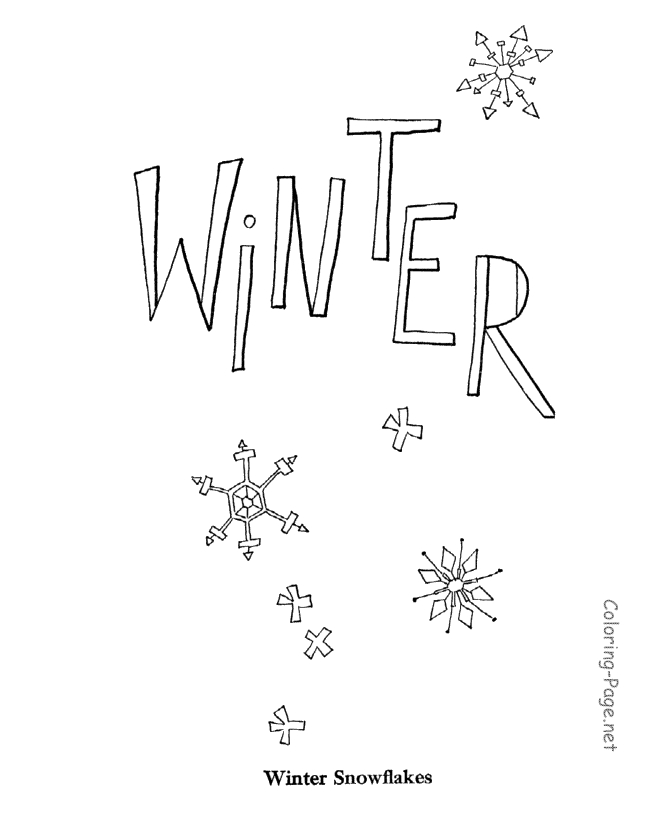 Un enfant jouant dans la neige en hiver