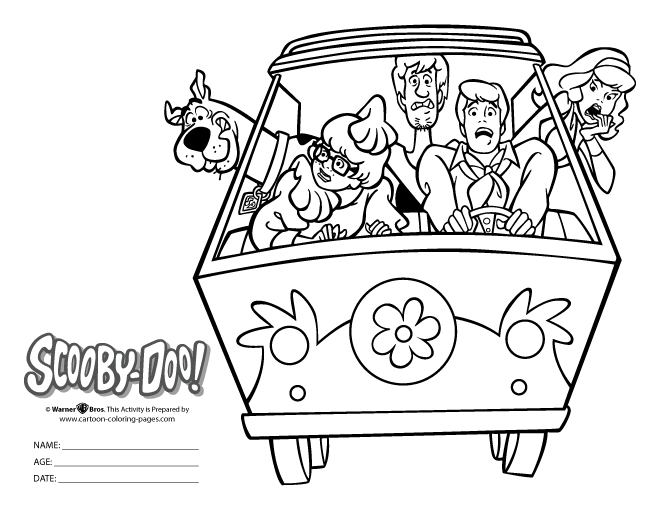 Scooby-Doo et Shaggy en pleine chasse aux fantômes dans un décor mystérieux