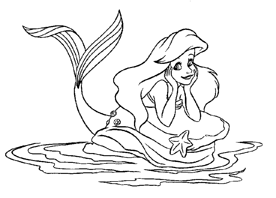 Une sirène jouant dans les vagues entourée de poissons