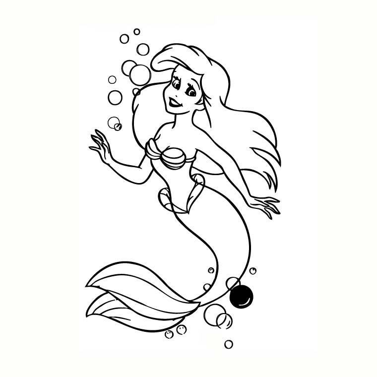Une sirène jouant avec des poissons dans un océan vibrant