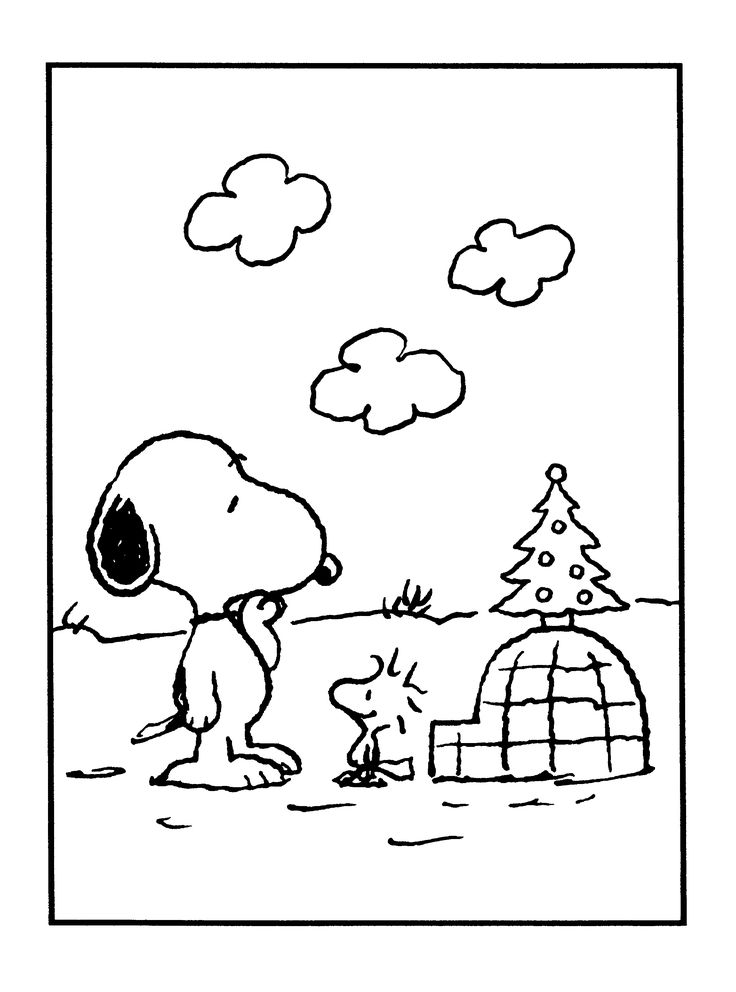 Snoopy en train de rêvasser sous un arbre