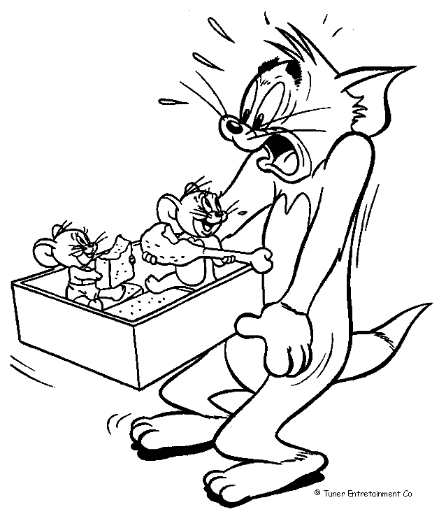 Une souris souriante entourée de fleurs et d'herbe
