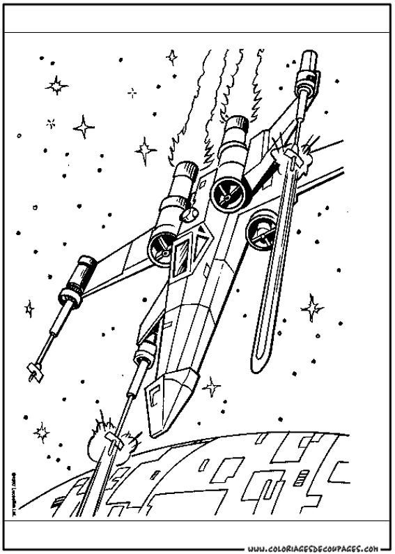 Darth Vader et un vaisseau spatial dans l'espace