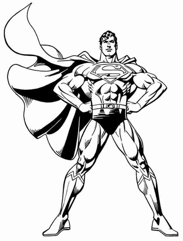Superman en plein vol au-dessus d'une ville