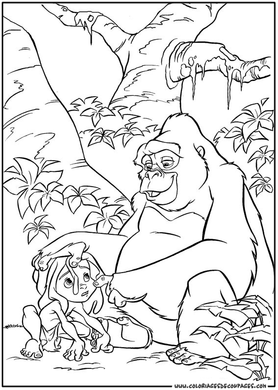 Tarzan en pleine interaction avec un animal dans la jungle