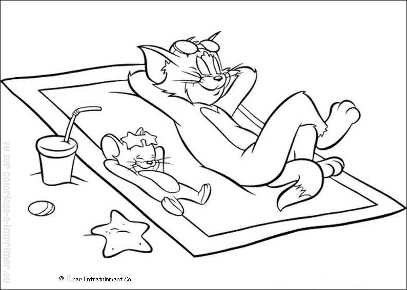 Tom et Jerry en pleine course poursuite dans un décor animé