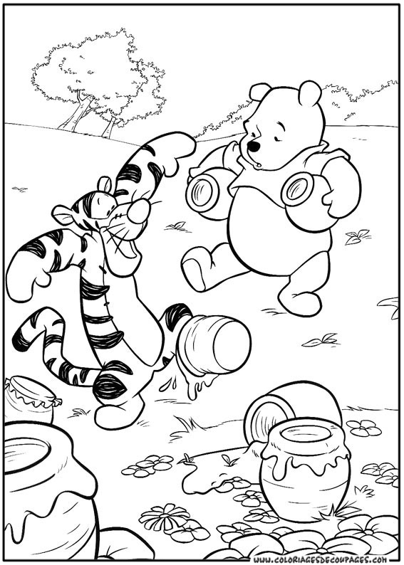 Winnie l'Ourson et ses amis en pleine cueillette de miel