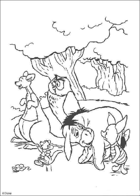 Winnie l'Ourson et ses amis dans un moment de partage en pleine nature