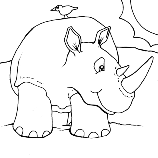 Un éléphant joyeux jouant dans un zoo avec des enfants